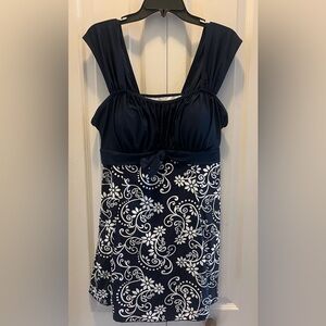 NWT Wantdo swimsuit SZ 18/20w